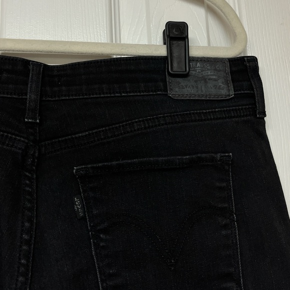 Levi’s Black Stretch Denim Classic Mid-Rise Skinny Jeans - Picture 5 of 8